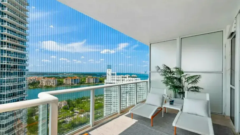 Invisible Grills site context for Prestige Highline